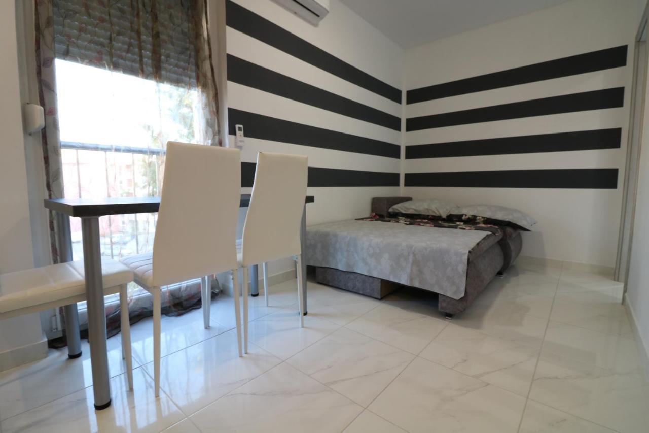 Sneky Daire Pula Dış mekan fotoğraf