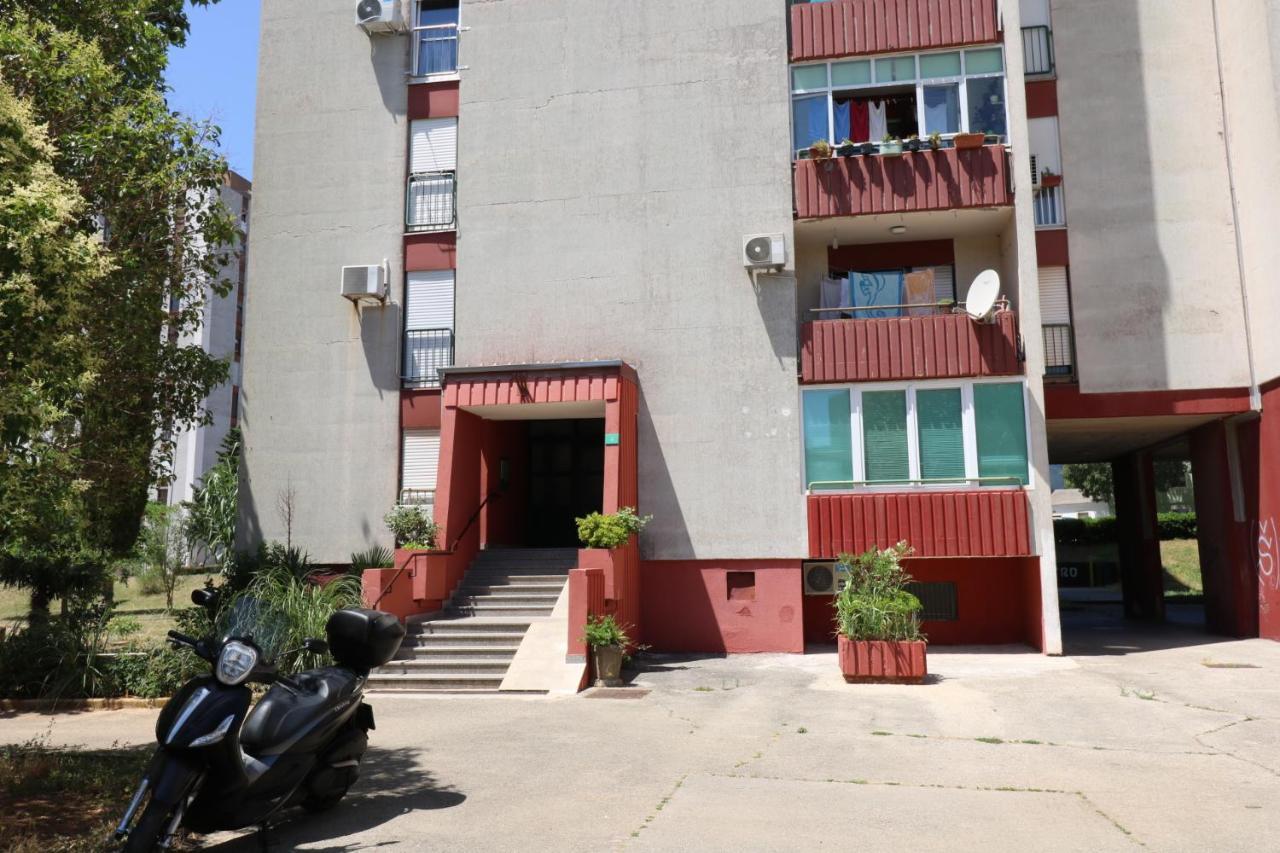 Sneky Daire Pula Dış mekan fotoğraf